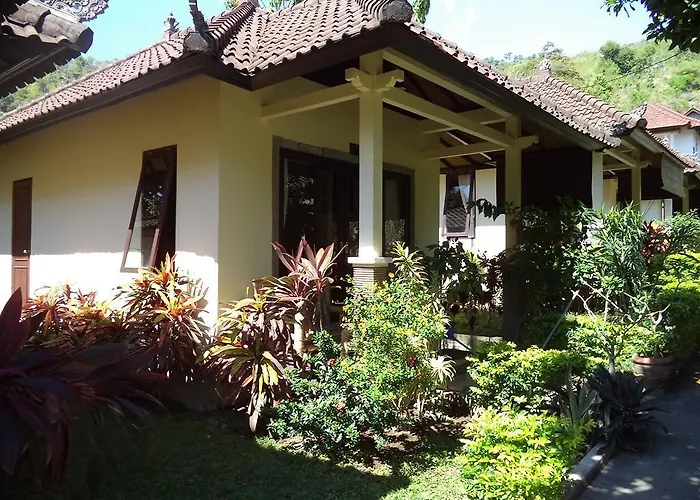 Green Coco House 3*