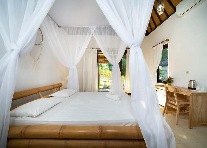 Green Coco House 3*